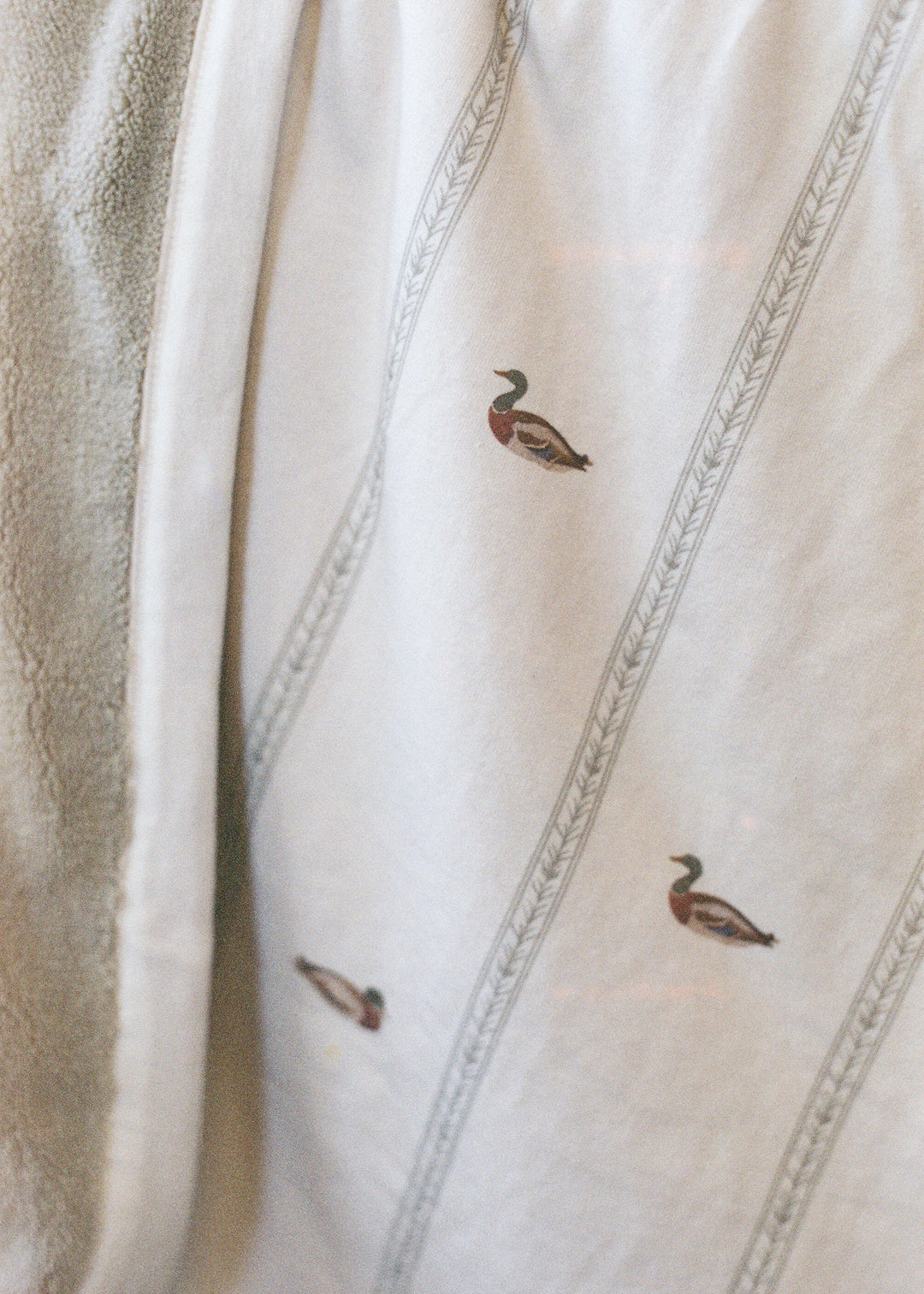 Oilo Cuddle Blanket - Mallard