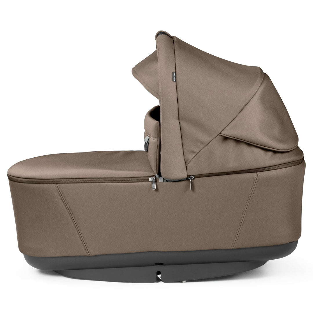 PEG City Loop Pop-Up Bassinet + Stand