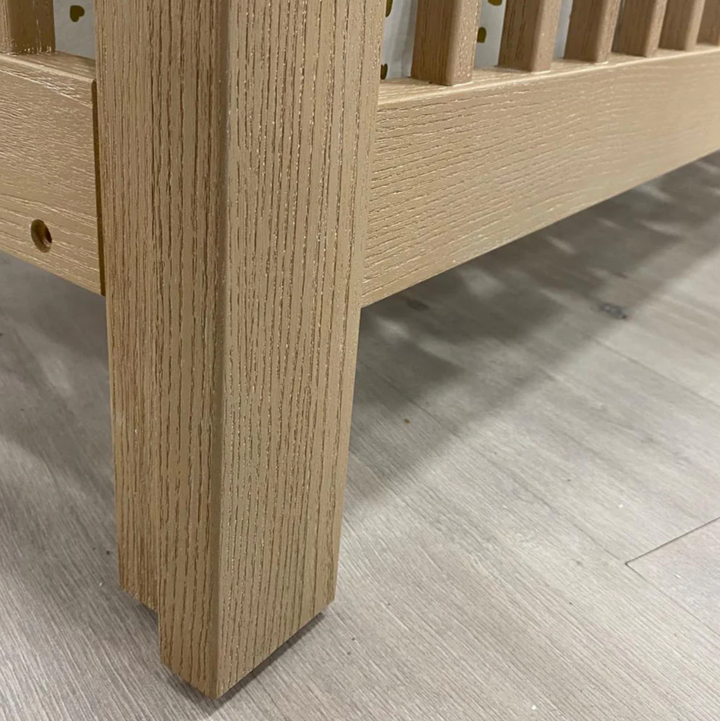 Pali Genova Convertible Crib - Straight Feet