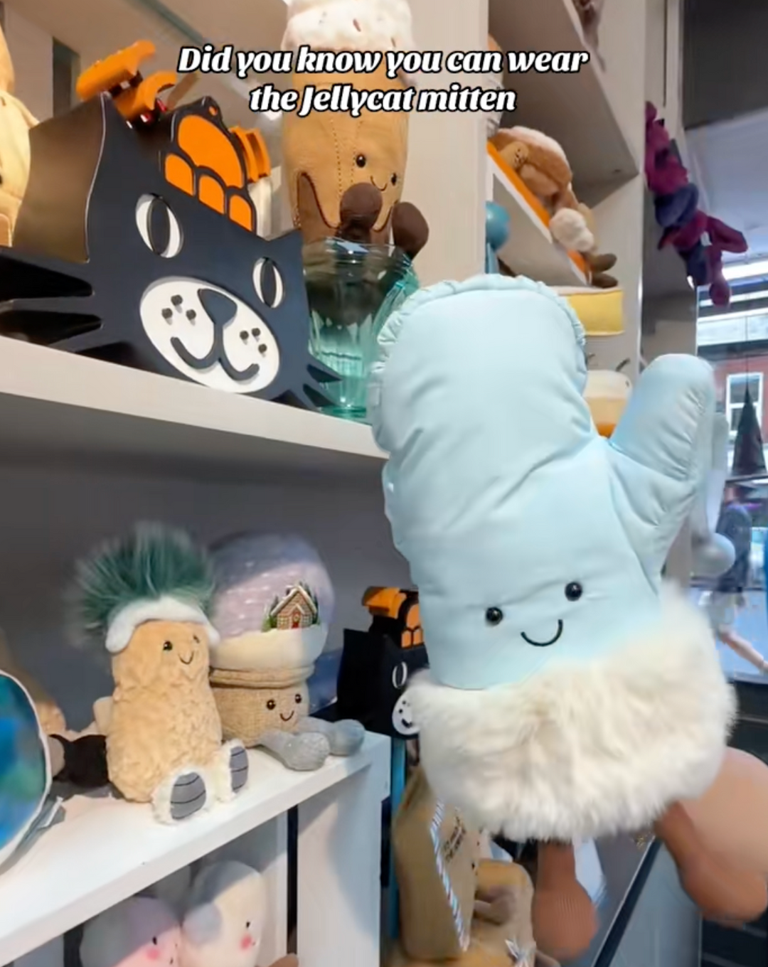 Jellycat Amuseable Mitten