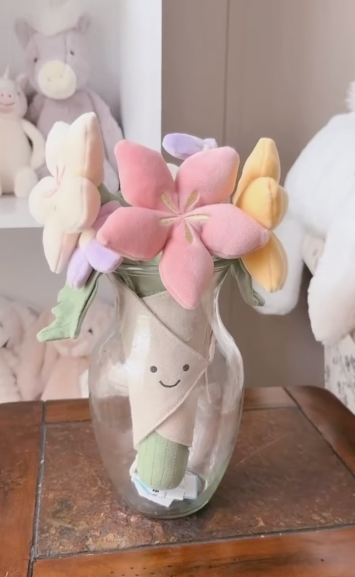 Jellycat Amuseables Bouquet of Flowers