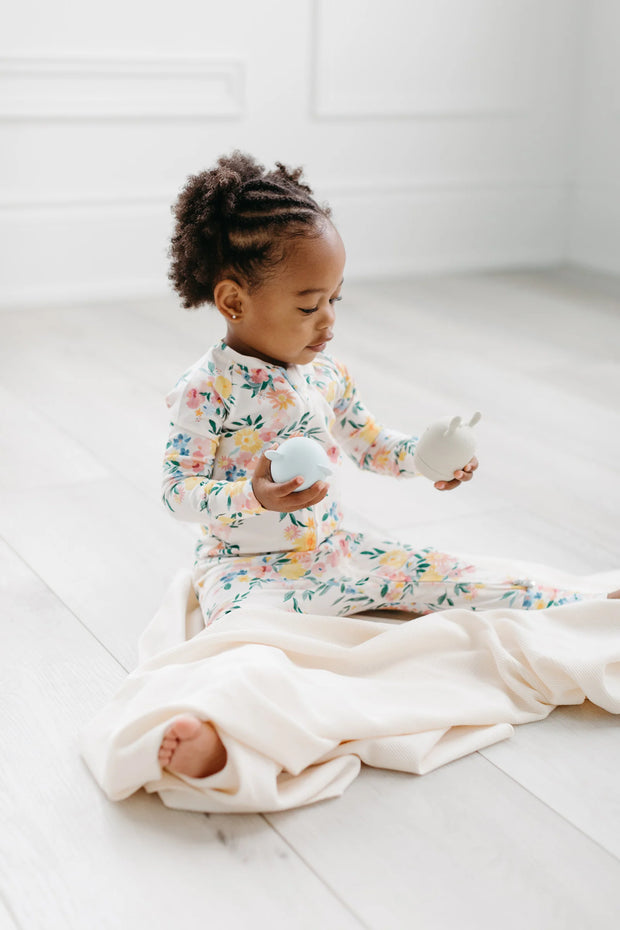 Waffle Stretch Knit Blanket - Coconut Milk