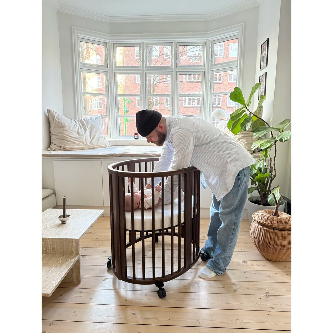 Stokke® Sleepi™ Mini Bundle Bassinet with Mattress V3 – Baby Grand
