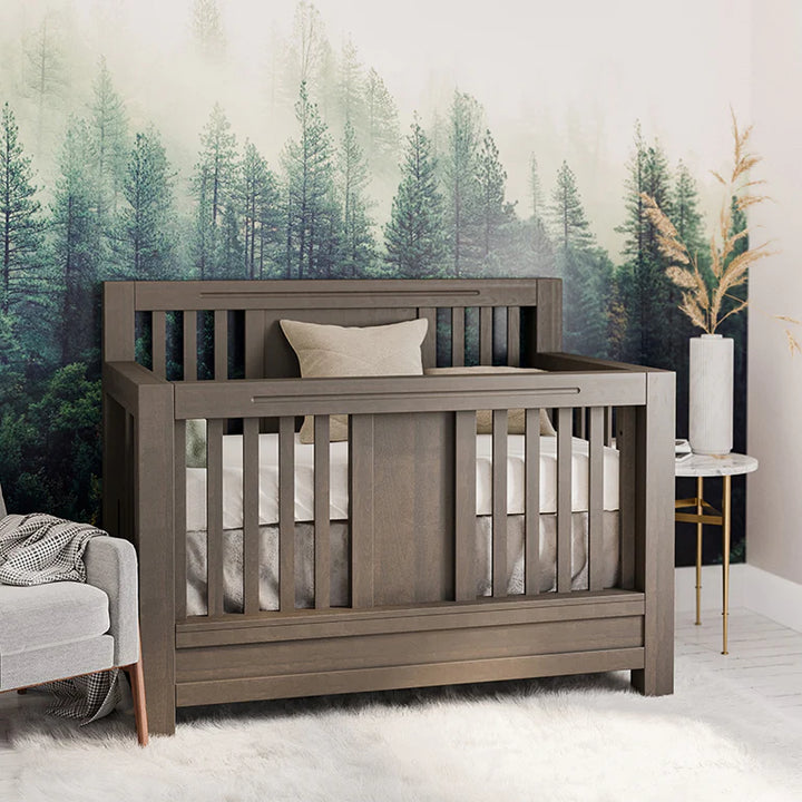 Romina Ventianni Convertible Crib