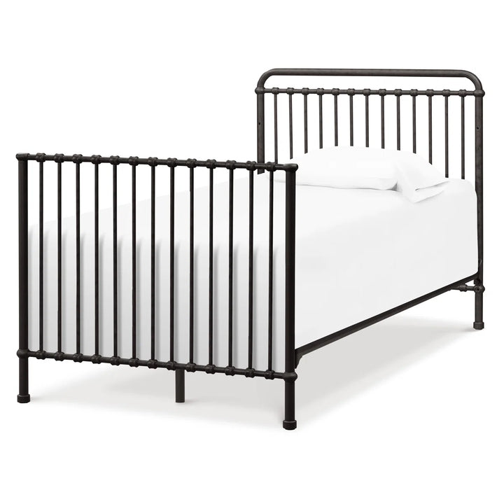 Naemsake Winston 4-in-1 Convertible Mini Crib
