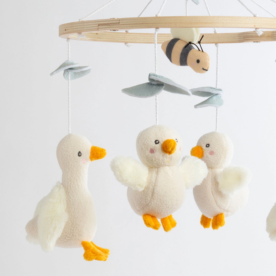 Musical Crib Wooden Goosey Goosey Mobile
