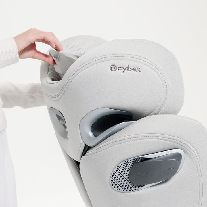 CYBEX Platinum Solution T Booster Seat