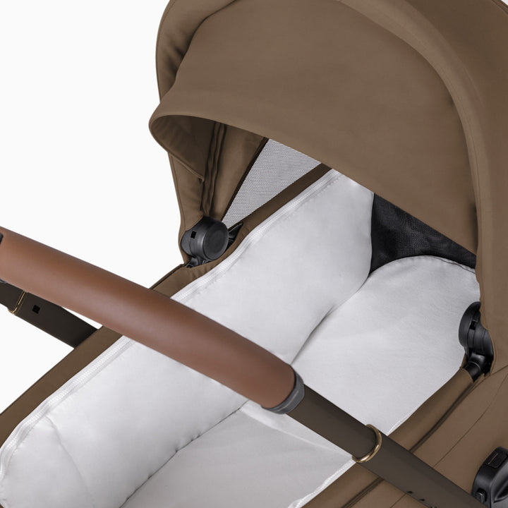 Silver Cross Breez Compact Bassinet