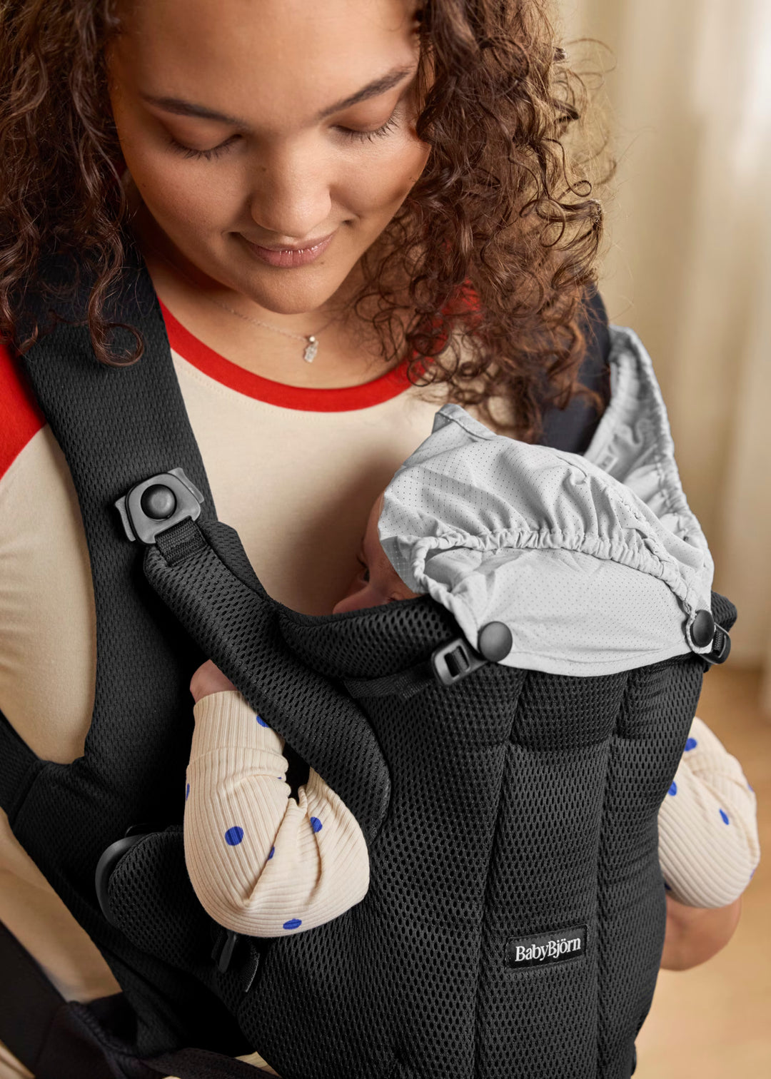 Baby Bjorn Hold Carrier