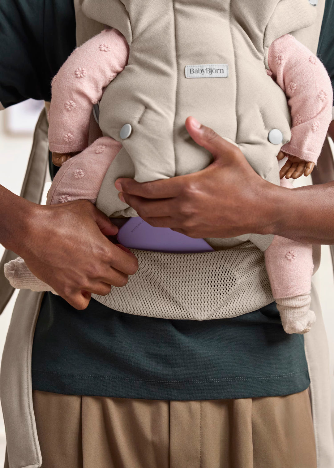 Baby Bjorn Hold Carrier