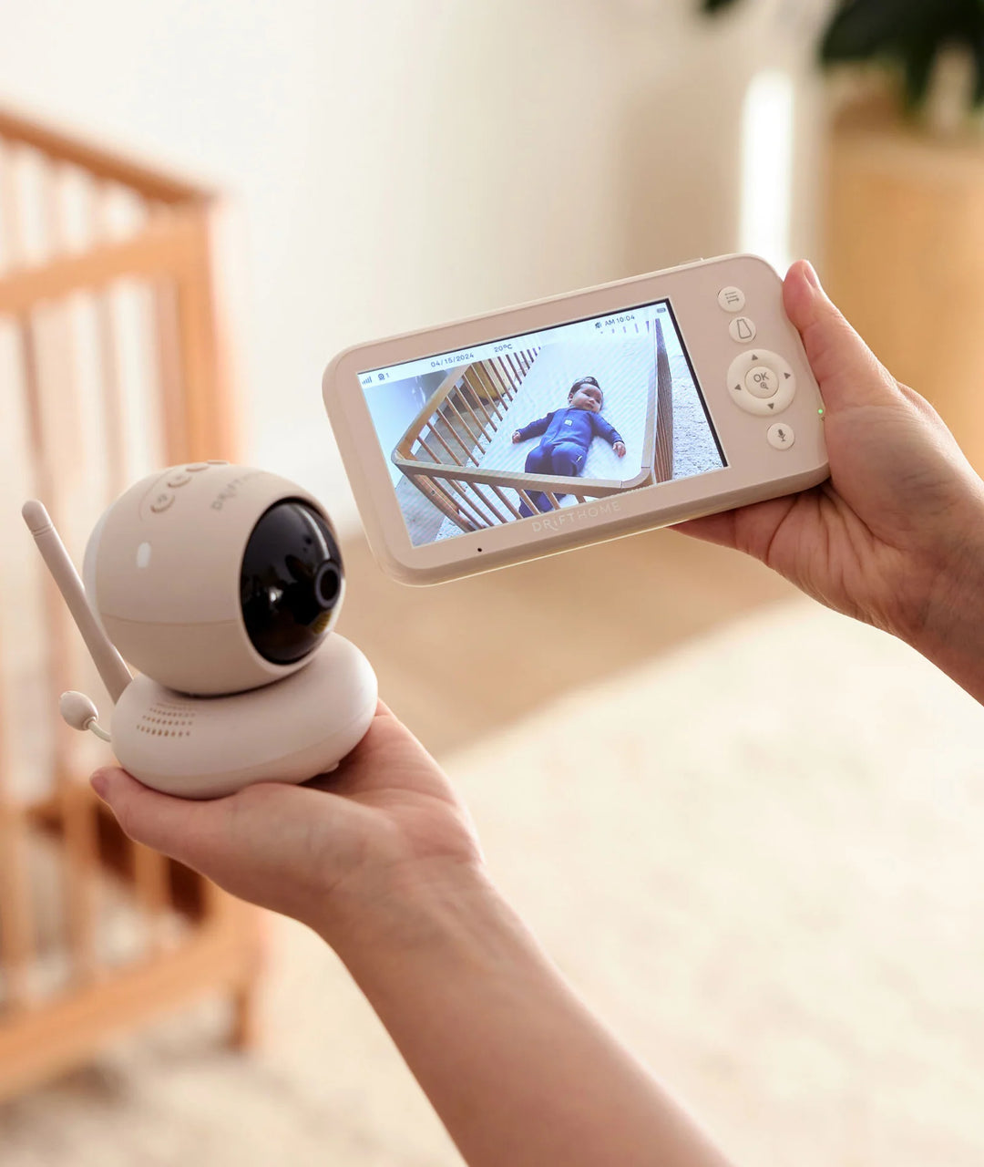 ErgoPouch Drift Home Baby Monitor & Smart TOG Dressing Guide