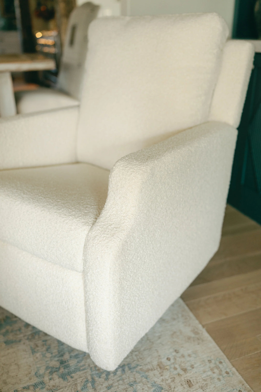 Oilo Harlow Swivel Glider Recliner