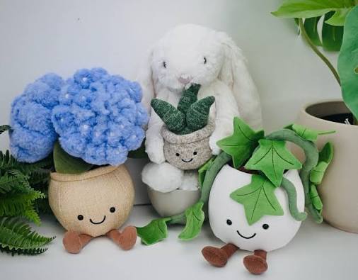 Jellycat Cream Bunny with Plant – Baby Grand