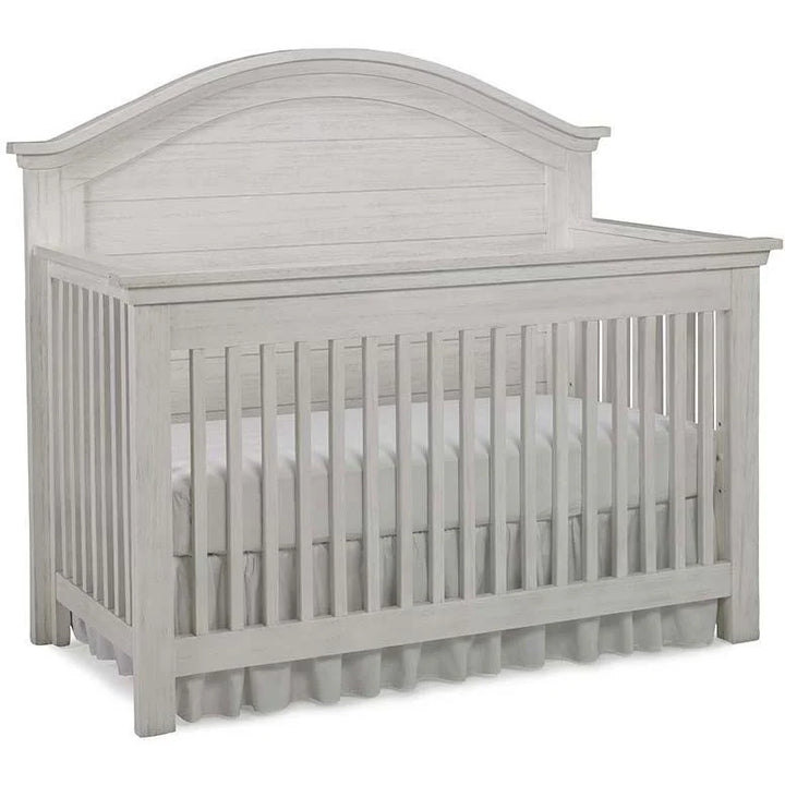 Dolce Babi Lucca Convertible Curve Top Crib