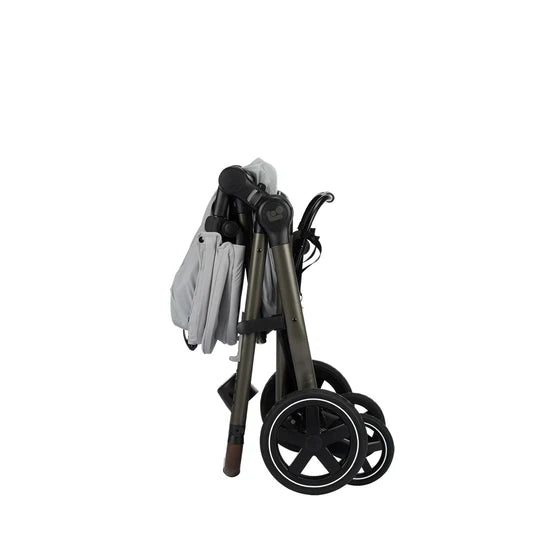 Maxi-Cosi Zelia 2 Luxe+ Travel System