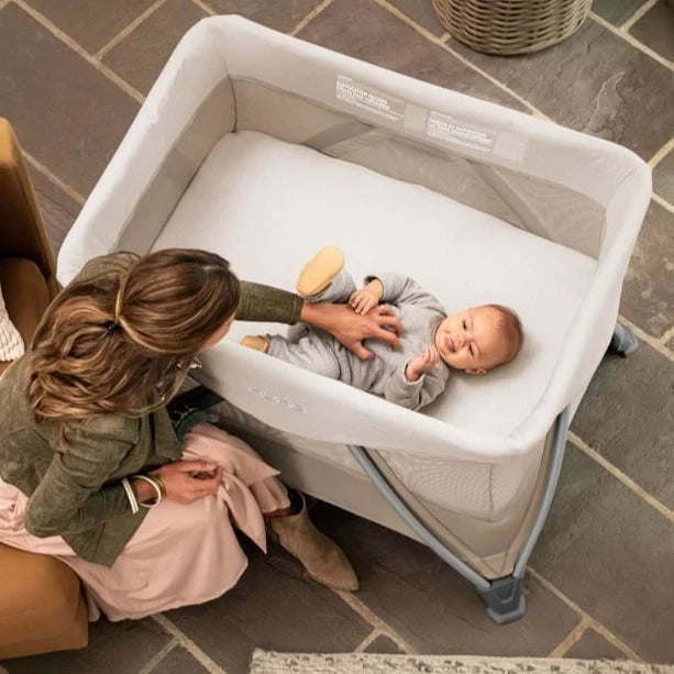 Nuna SENA Aire Playard with Zip-Off Bassinet + Changer