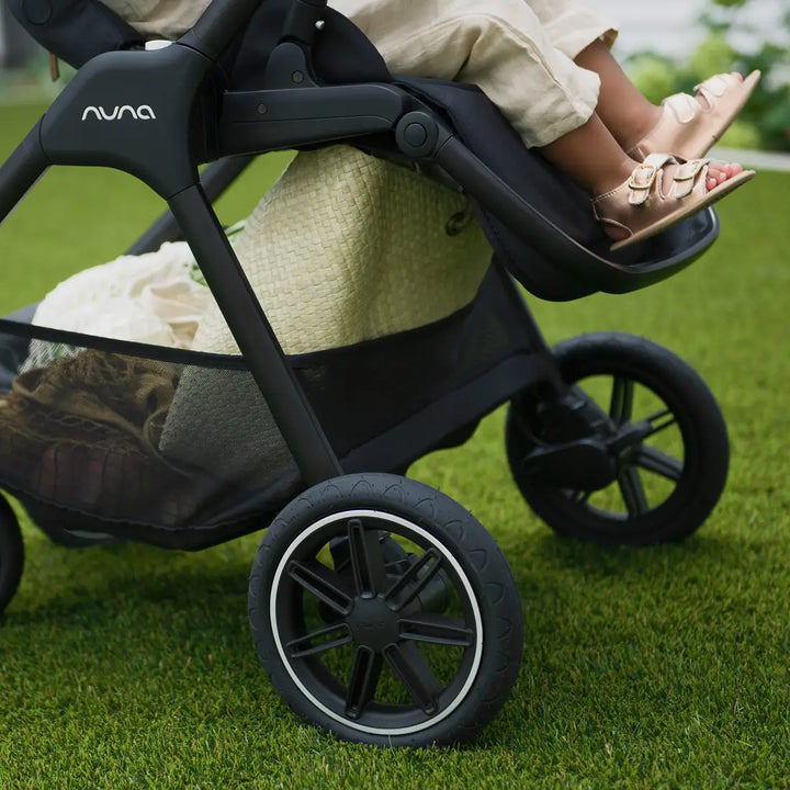 Nuna TRIV Next Stroller