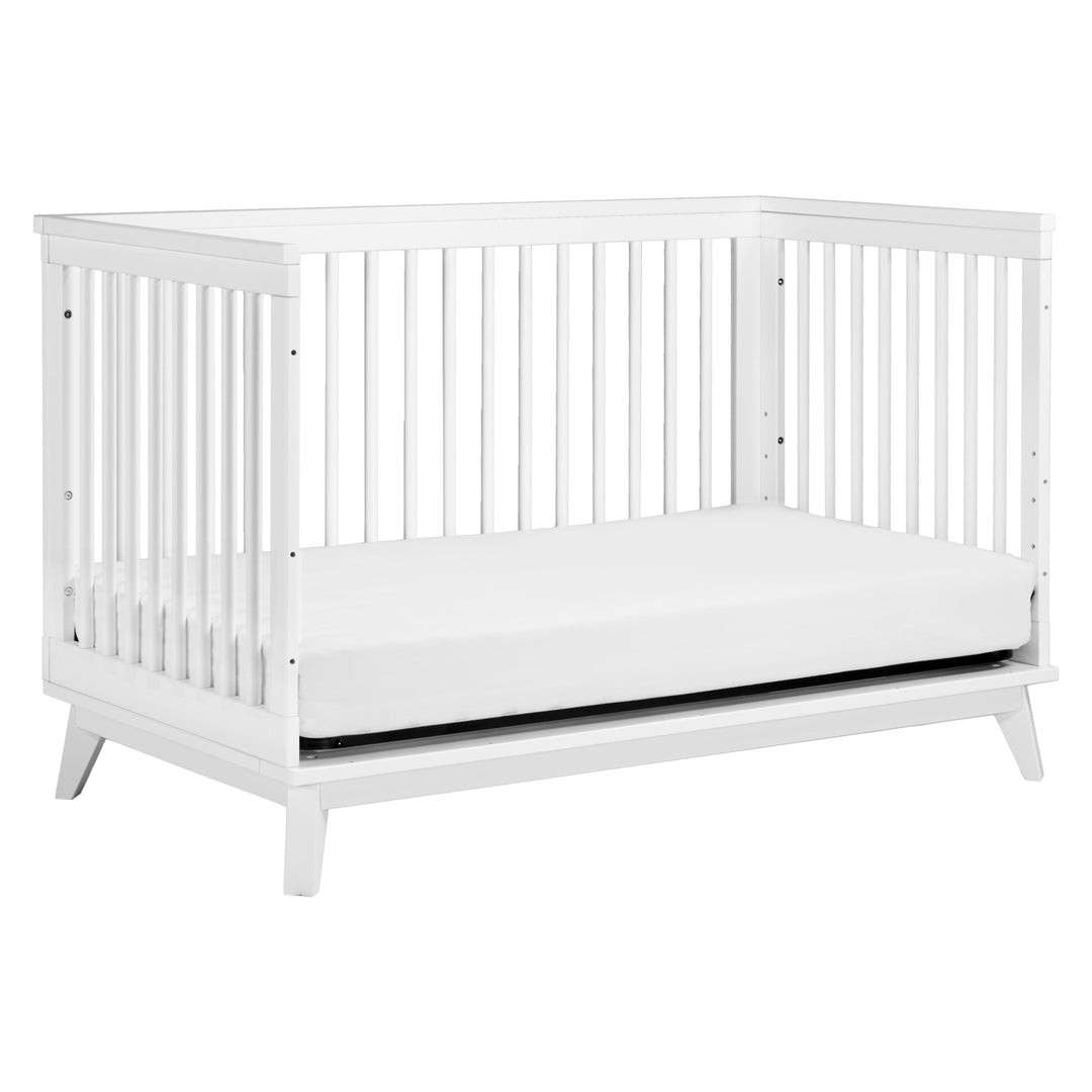 Babyletto Scoot 3-in-1 Convertible Crib with Toddler Bed Conversion Kit