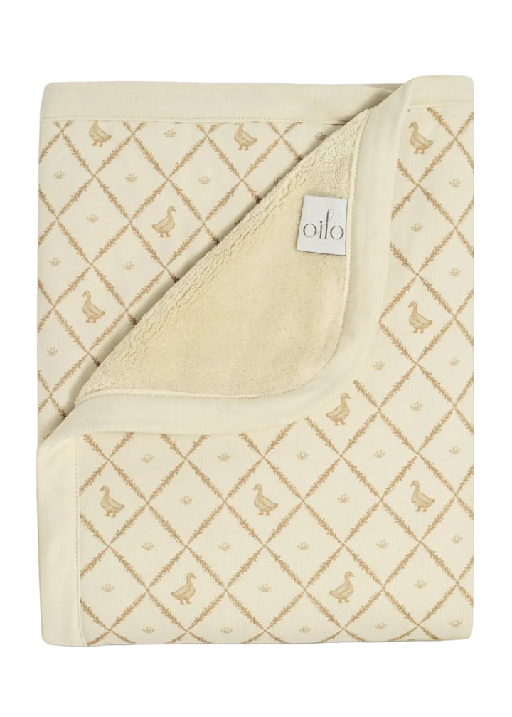 Oilo Cuddle Blanket