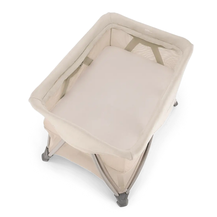 Nuna Sena Aire Playard Bundle w/Changer