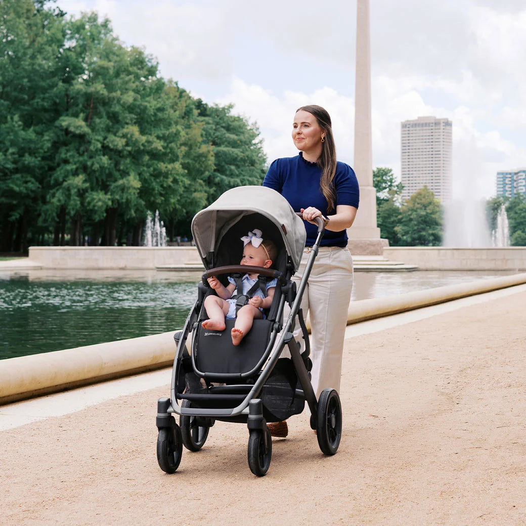 UPPAbaby Vista V3 Single-to-Double Stroller - Beau Exclusive!