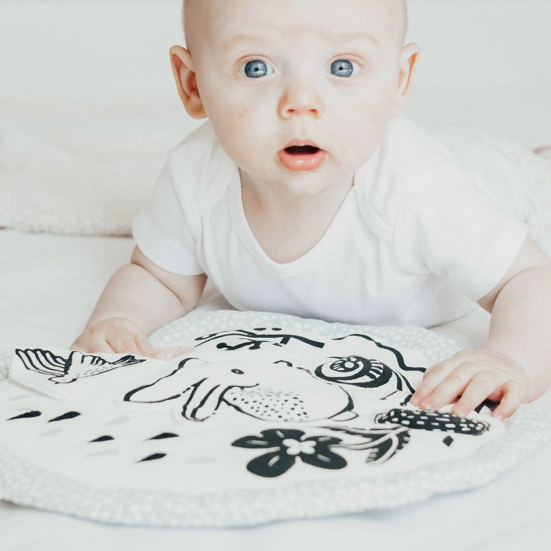 Wee Gallery Activity Pad - Meadow