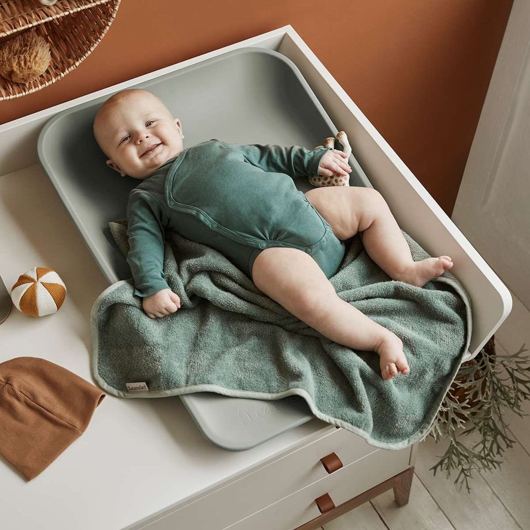 summer infant changing mat Leander Matty Changer – Baby Grand