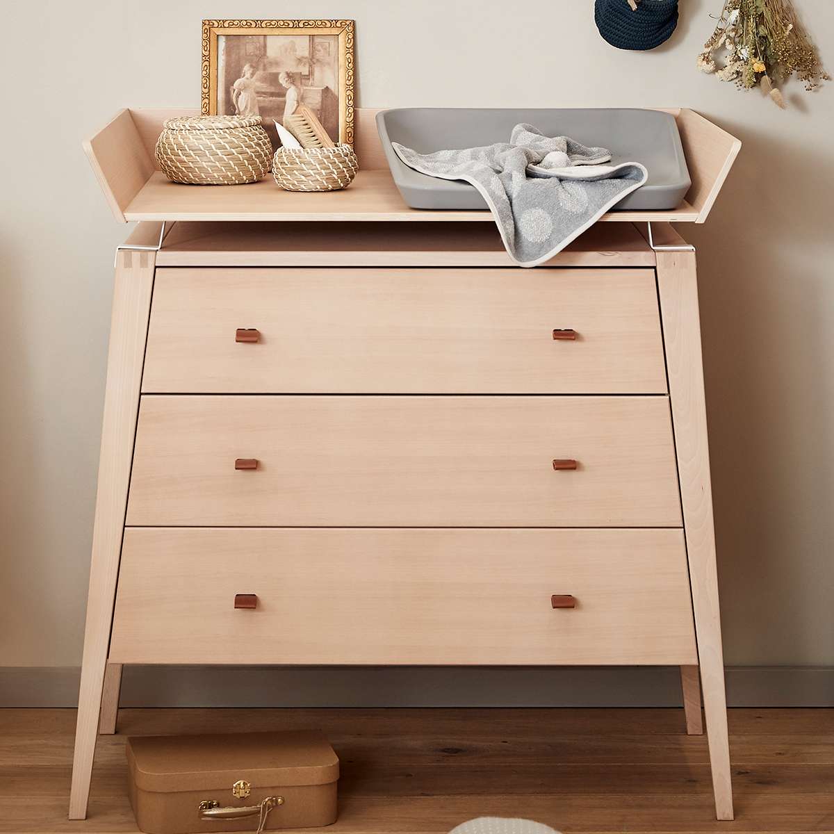 Leander linea outlet changing table