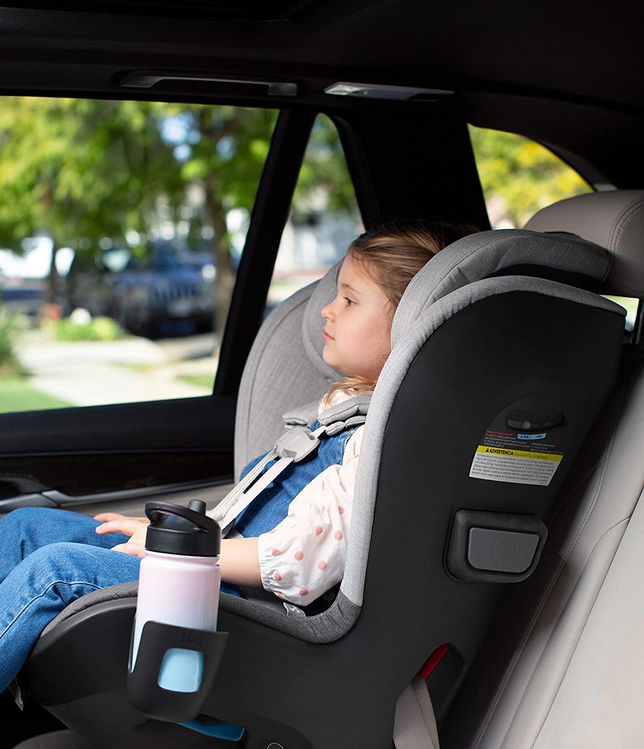 Uppababy front facing outlet car seat