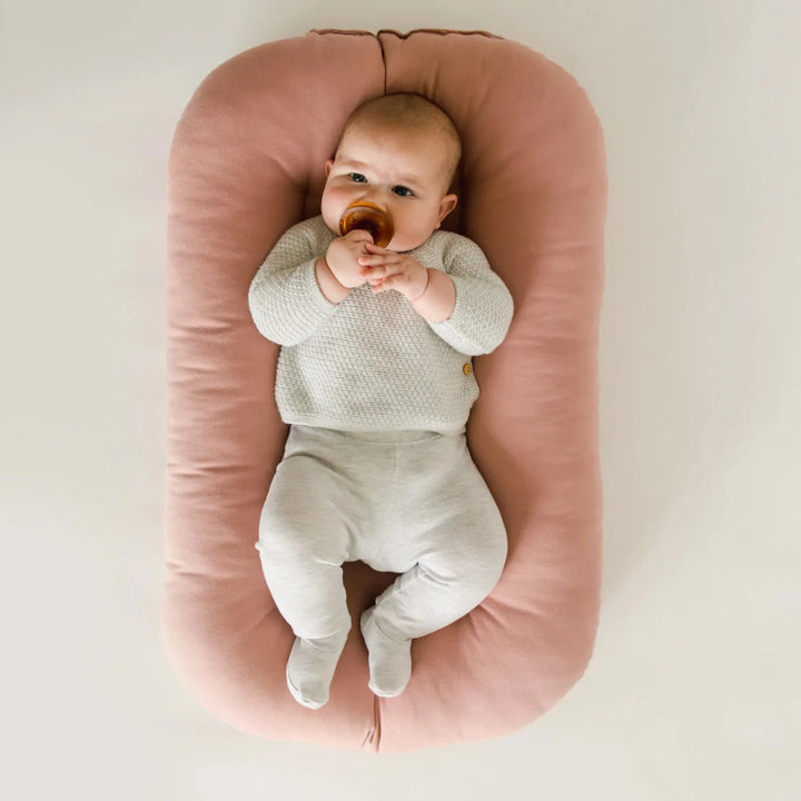 Snuggle me organic deals frost
