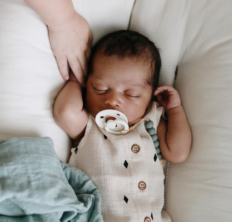 Baby pacifier deals bibs