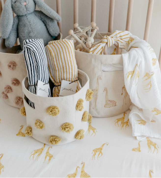 Petit Pehr Crib Sheet Follow Me Giraffe Baby Grand