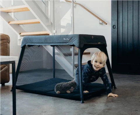 Silver cross crib hotsell