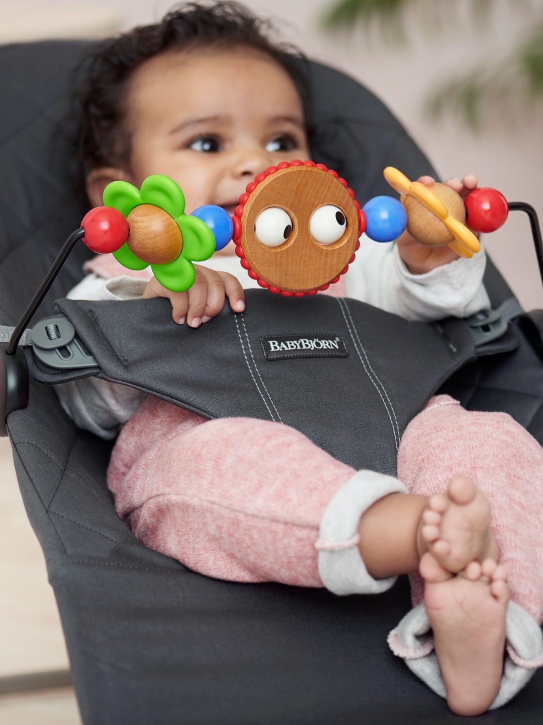 Baby bjorn play bar on sale