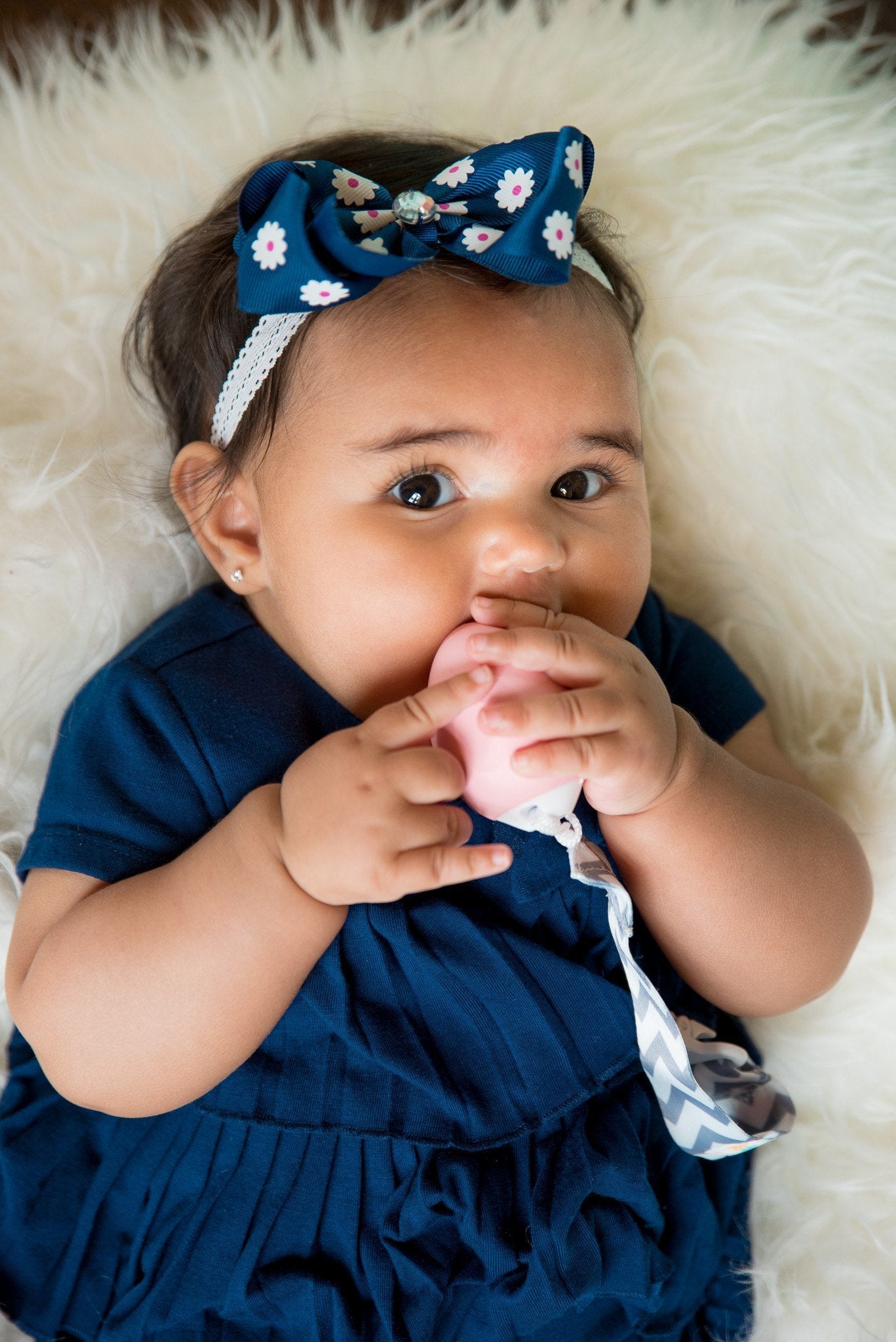 Baby teething on sale egg