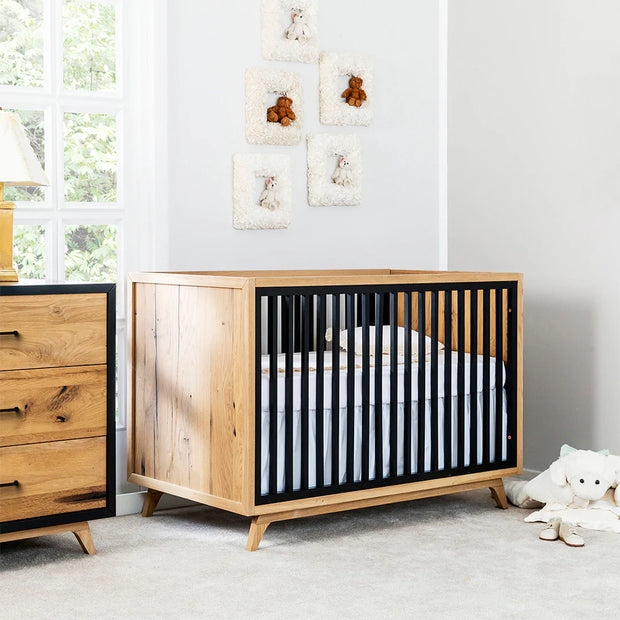 Romina Uptown Classic Crib